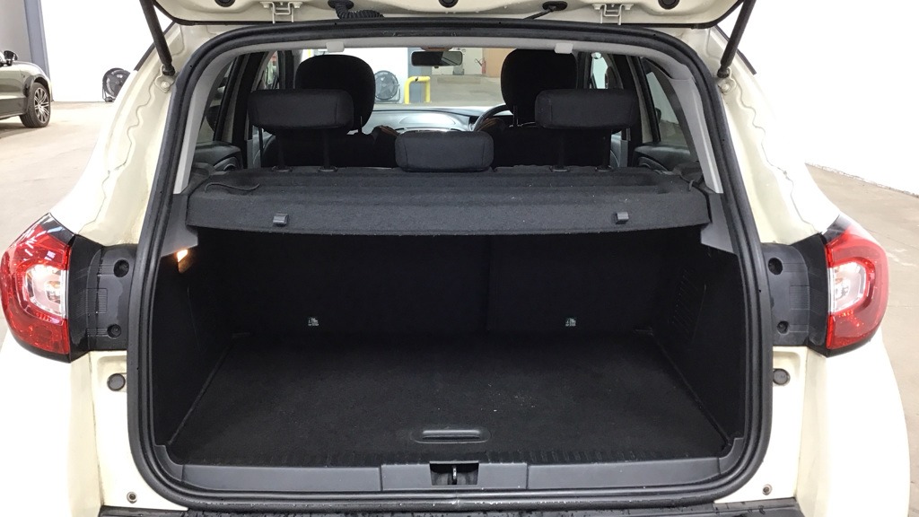 Used Renault Captur 2016 for sale - 77137354: Photo 9