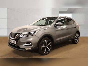 Used Nissan Qashqai 2017 for sale - 79367523: Photo