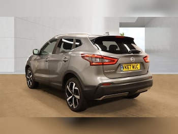 Used Nissan Qashqai 2017 for sale - 79367523: Photo
