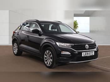 Used Volkswagen T-Roc 2019 for sale - 79815469: Photo