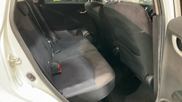 Used Honda Jazz 2013 for sale - 76243261: Photo 10