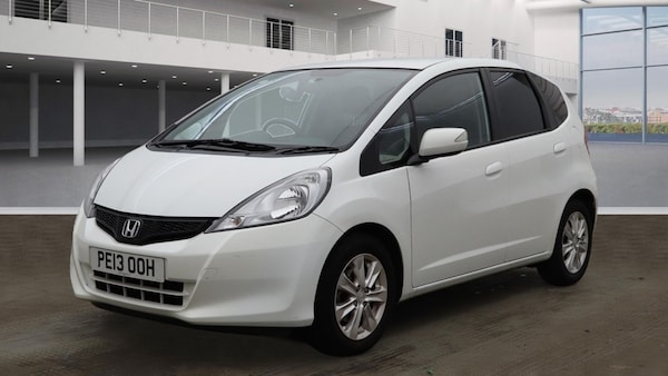 Used Honda Jazz 2013 for sale - 76243261: Photo 1