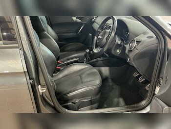 Used Audi A1 2015 for sale - 76195902: Photo
