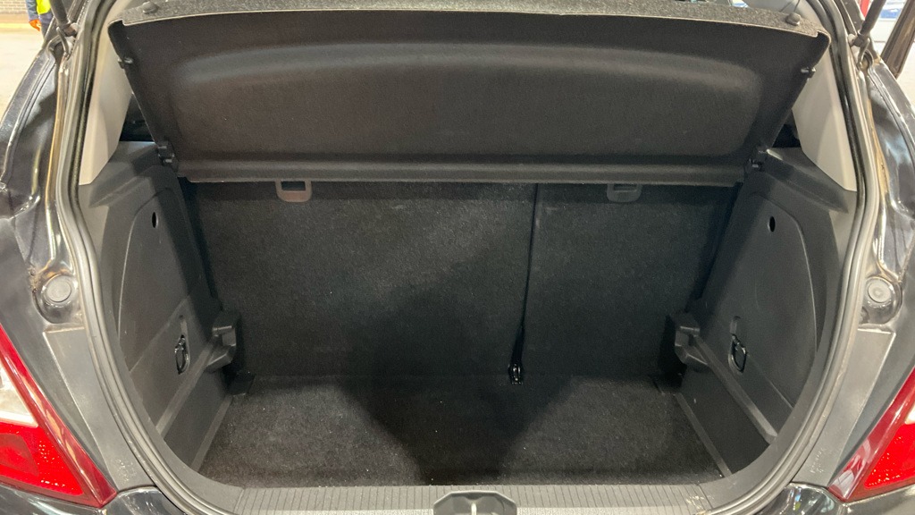 Used Vauxhall Corsa 2015 for sale - 77024124: Photo 9