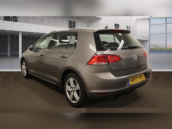 Used Volkswagen Golf 2017 for sale - 75145084: Photo