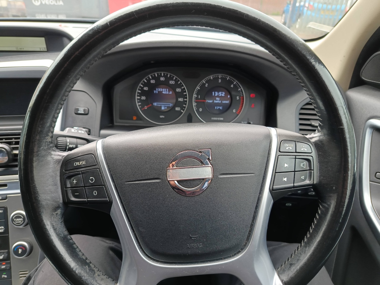 Used Volvo XC60 2010 for sale - 76845217: Photo 8