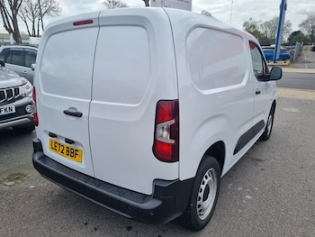 Used Citroen Berlingo 2023 for sale - 79367508: Photo