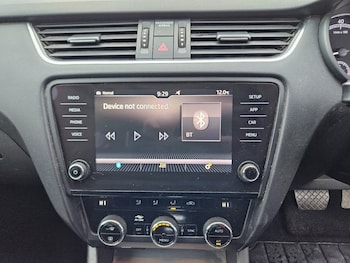 Used Skoda Octavia 2019 for sale - 78296642: Photo