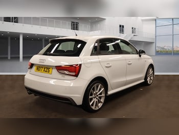 Used Audi A1 2017 for sale - 76221963: Photo 2
