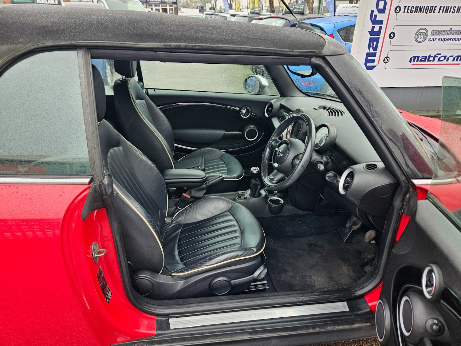 Used MINI Convertible 2013 for sale - 77691108: Photo 3