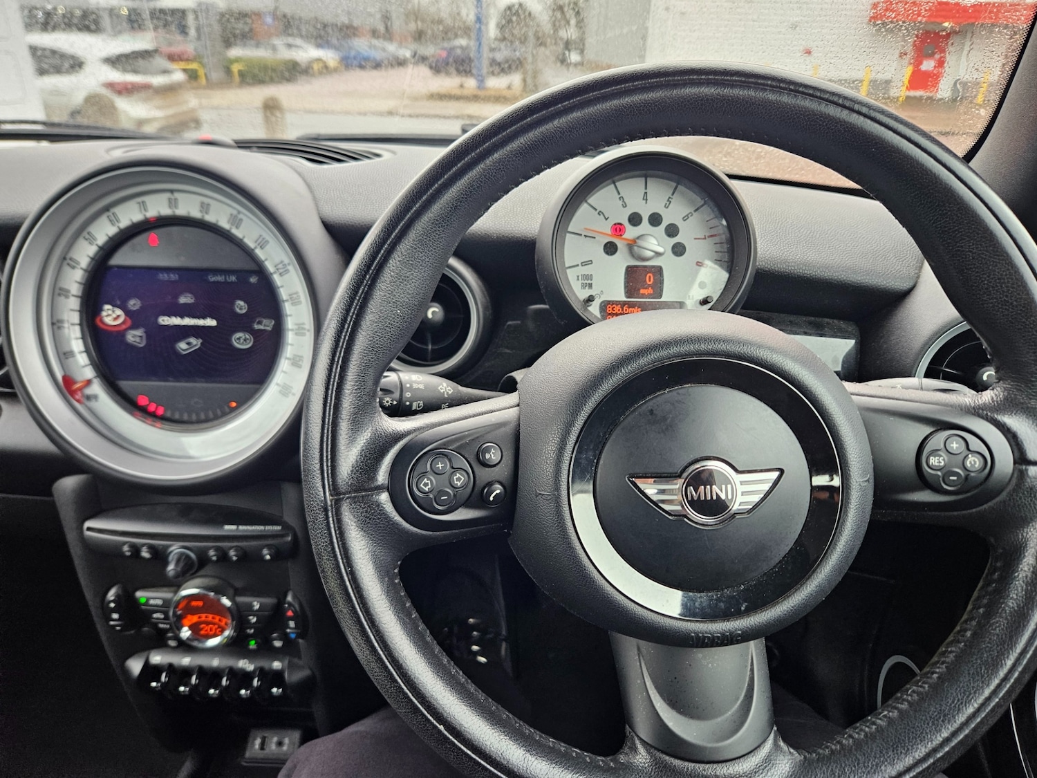 Used MINI Convertible 2013 for sale - 77691108: Photo 8