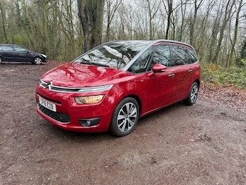 Used Citroen C4 Grand Picasso 2016 for sale - 76974111: Photo