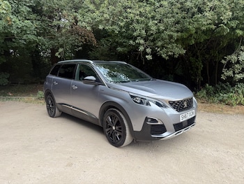 Used Peugeot 5008 2017 for sale - 79271853: Photo