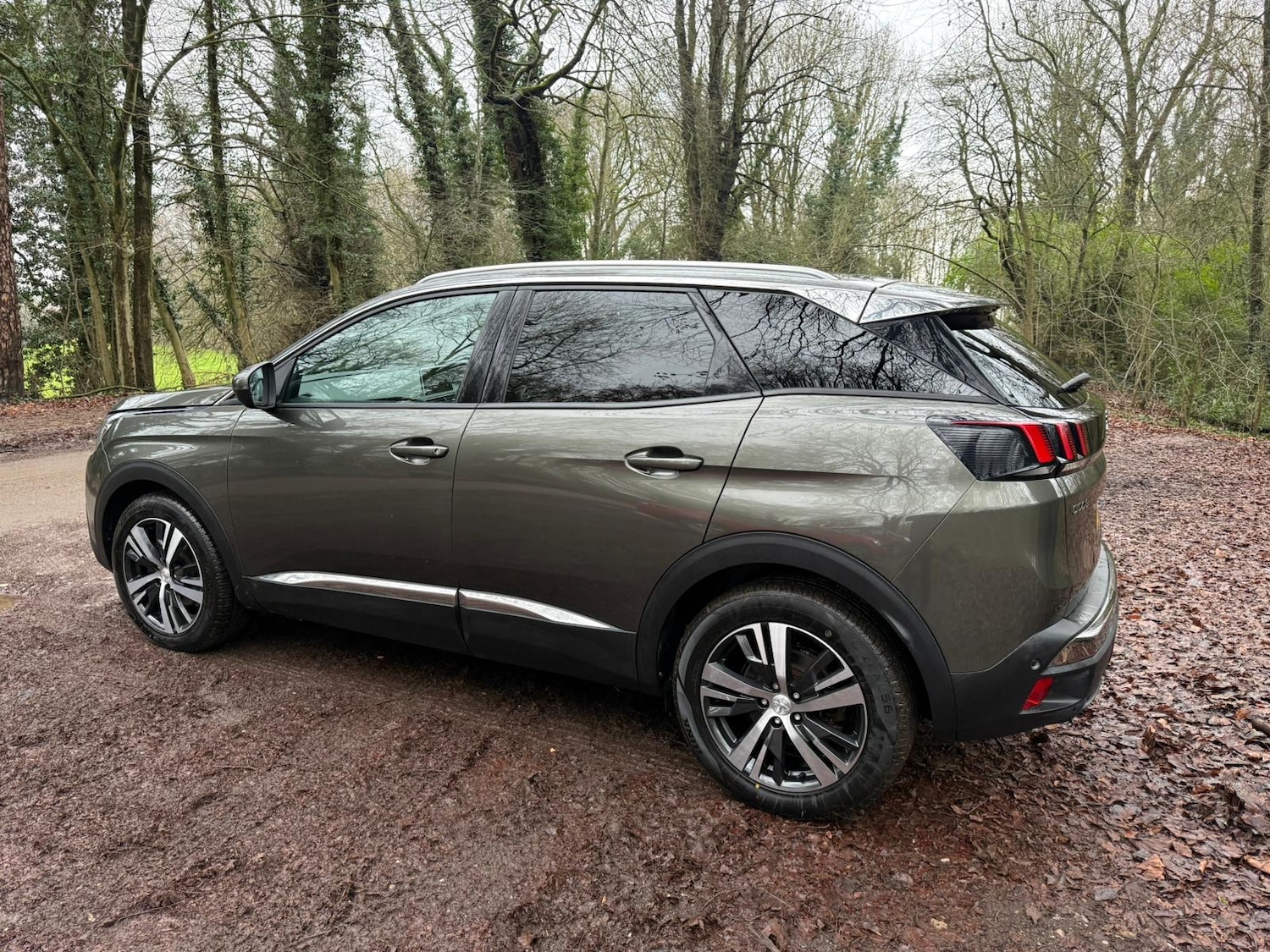 Used Peugeot 3008 2018 for sale - 77297955: Photo 12