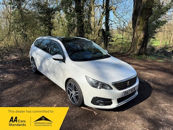 Used Peugeot 308 2017 for sale - 77932024: Photo