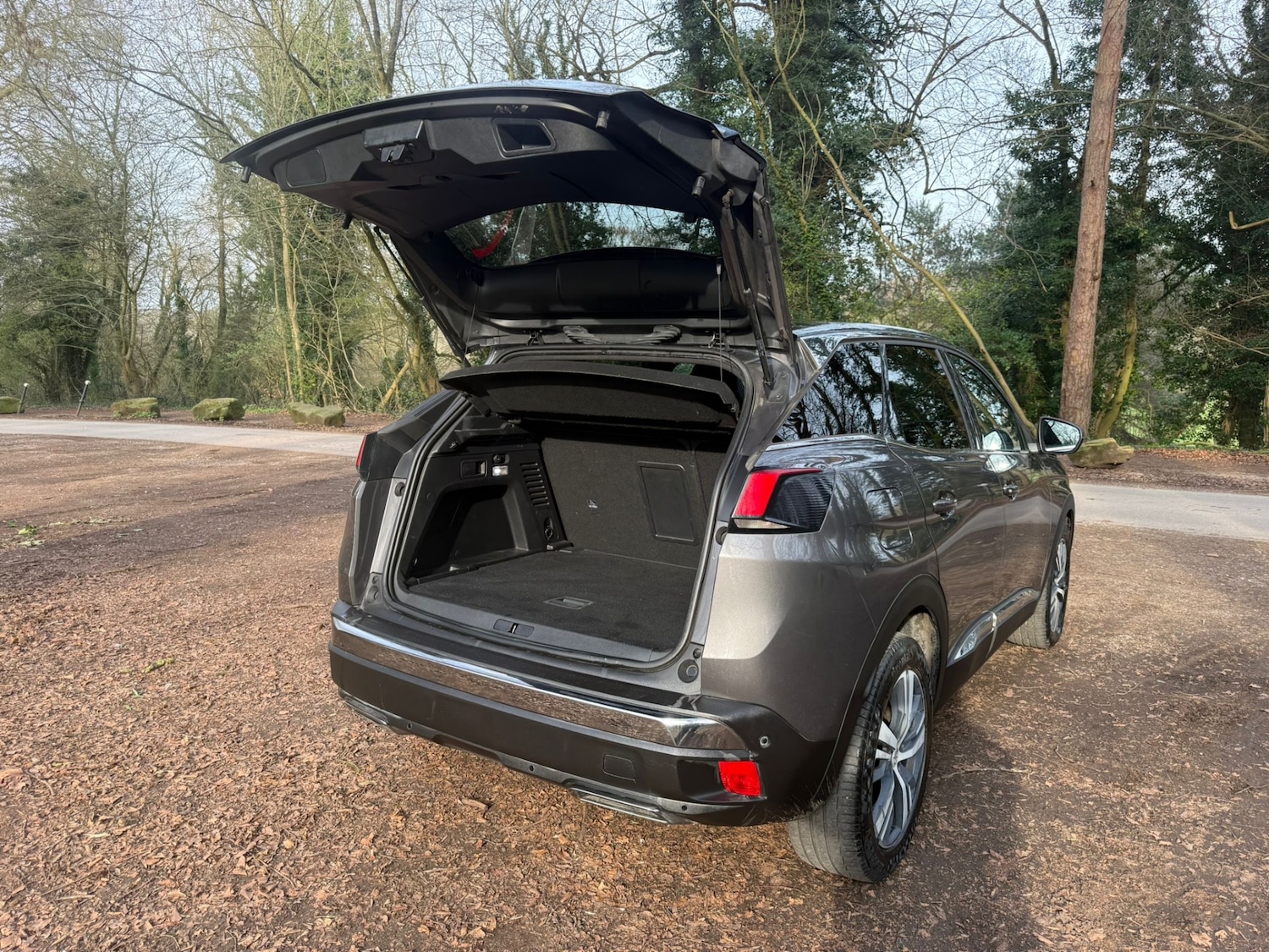 Used Peugeot 3008 2017 for sale - 77983772: Photo 24