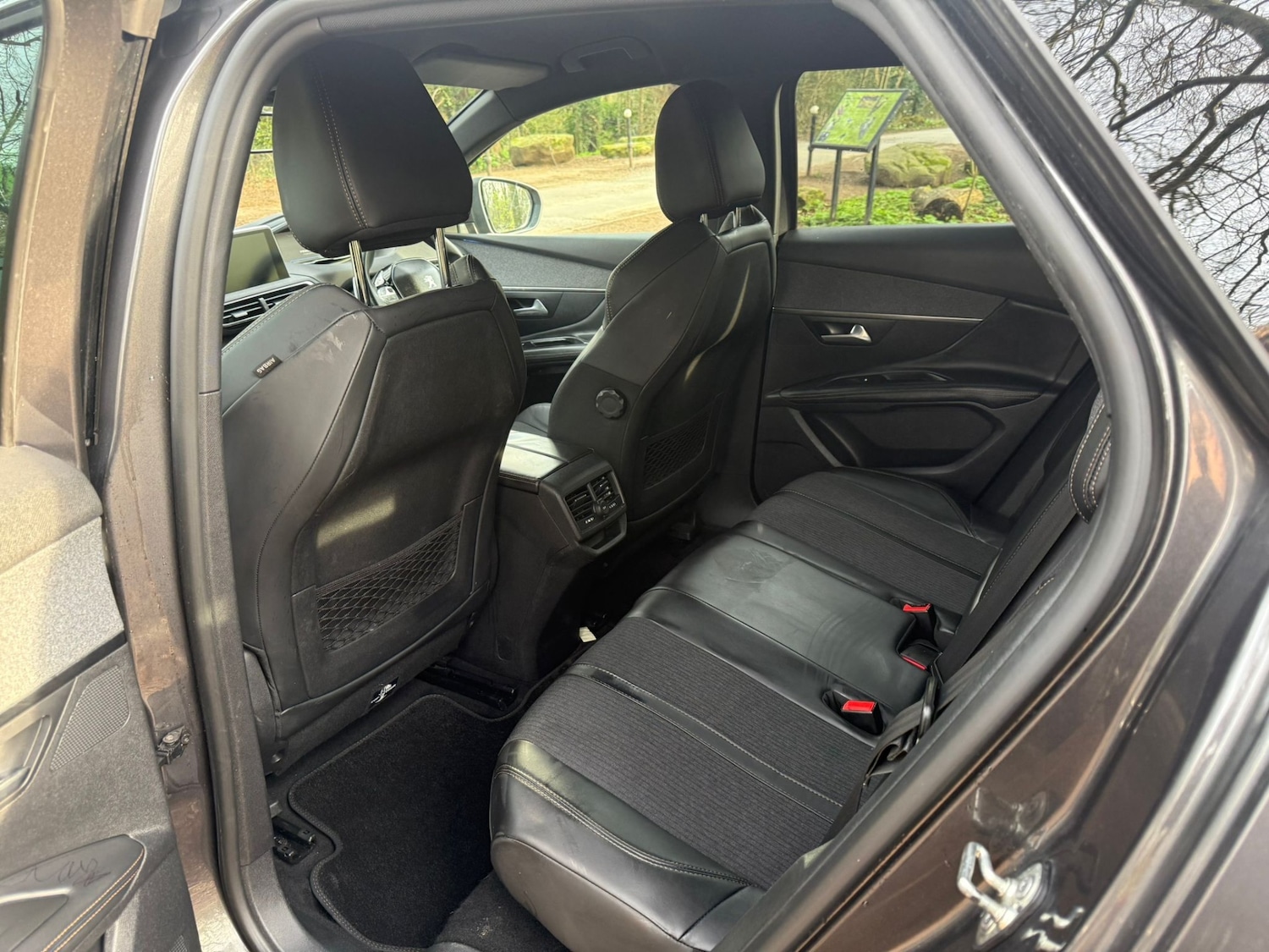 Used Peugeot 3008 2017 for sale - 77983772: Photo 28