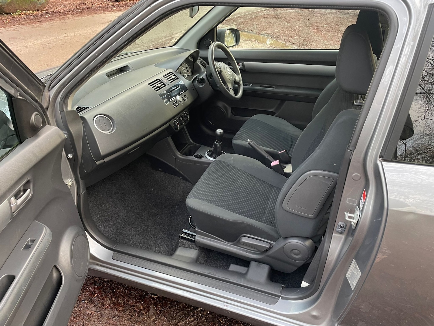 Used Suzuki Swift 2009 for sale - 77003702: Photo 14