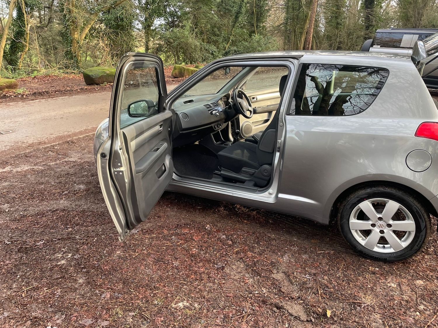 Used Suzuki Swift 2009 for sale - 77003702: Photo 15