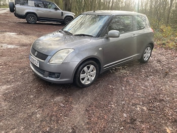 Used Suzuki Swift 2009 for sale - 77003702: Photo