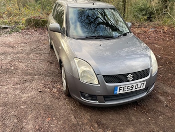 Used Suzuki Swift 2009 for sale - 77003702: Photo