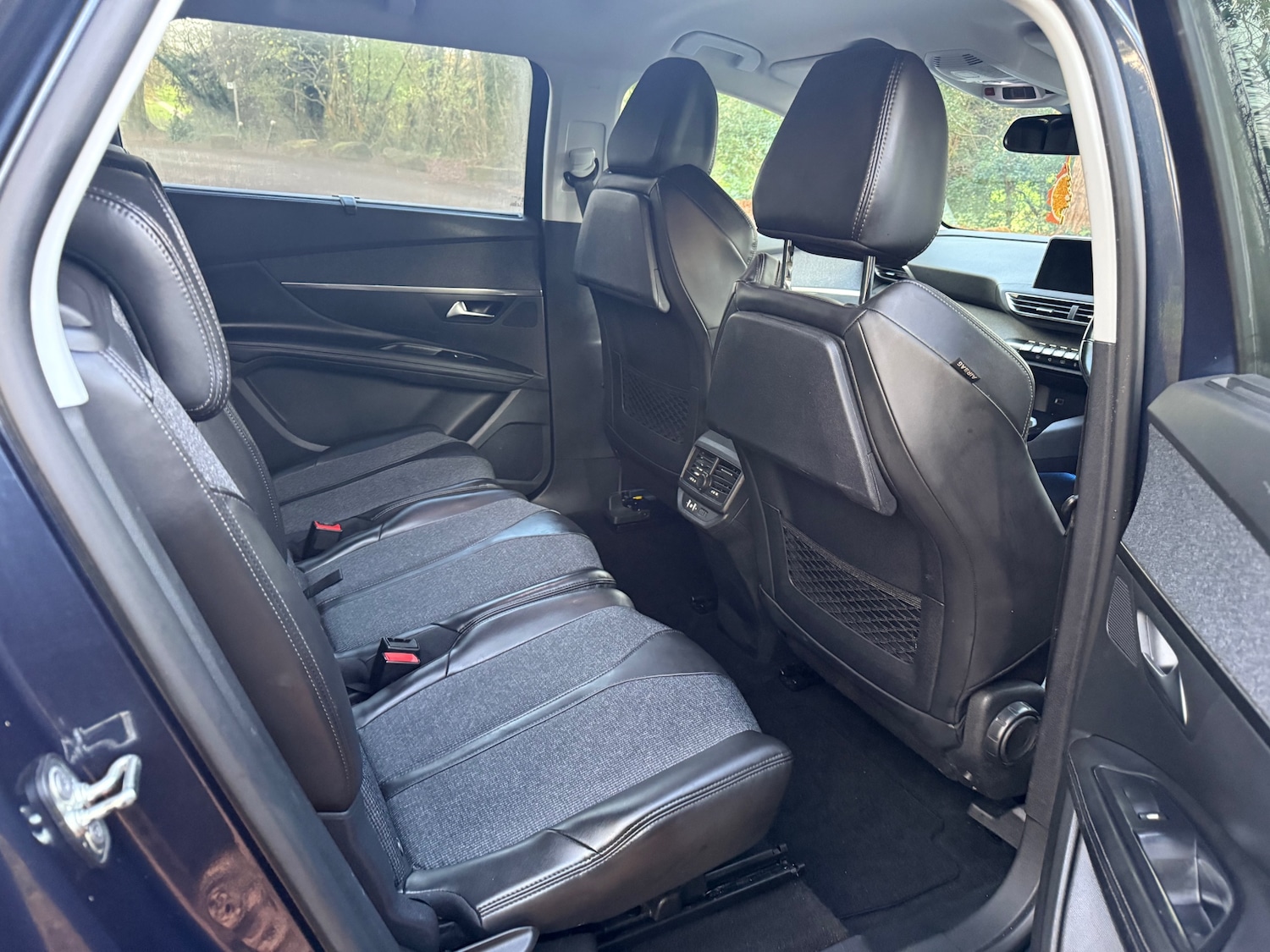 Used Peugeot 5008 2018 for sale - 76709196: Photo 15