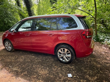 Used Citroen Grand C4 Picasso 2019 for sale - 78565830: Photo