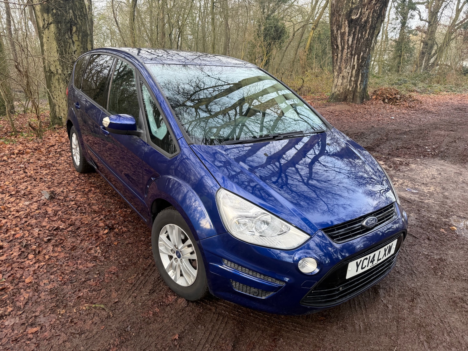 Used Ford S-Max 2014 for sale - 77196153: Photo 2