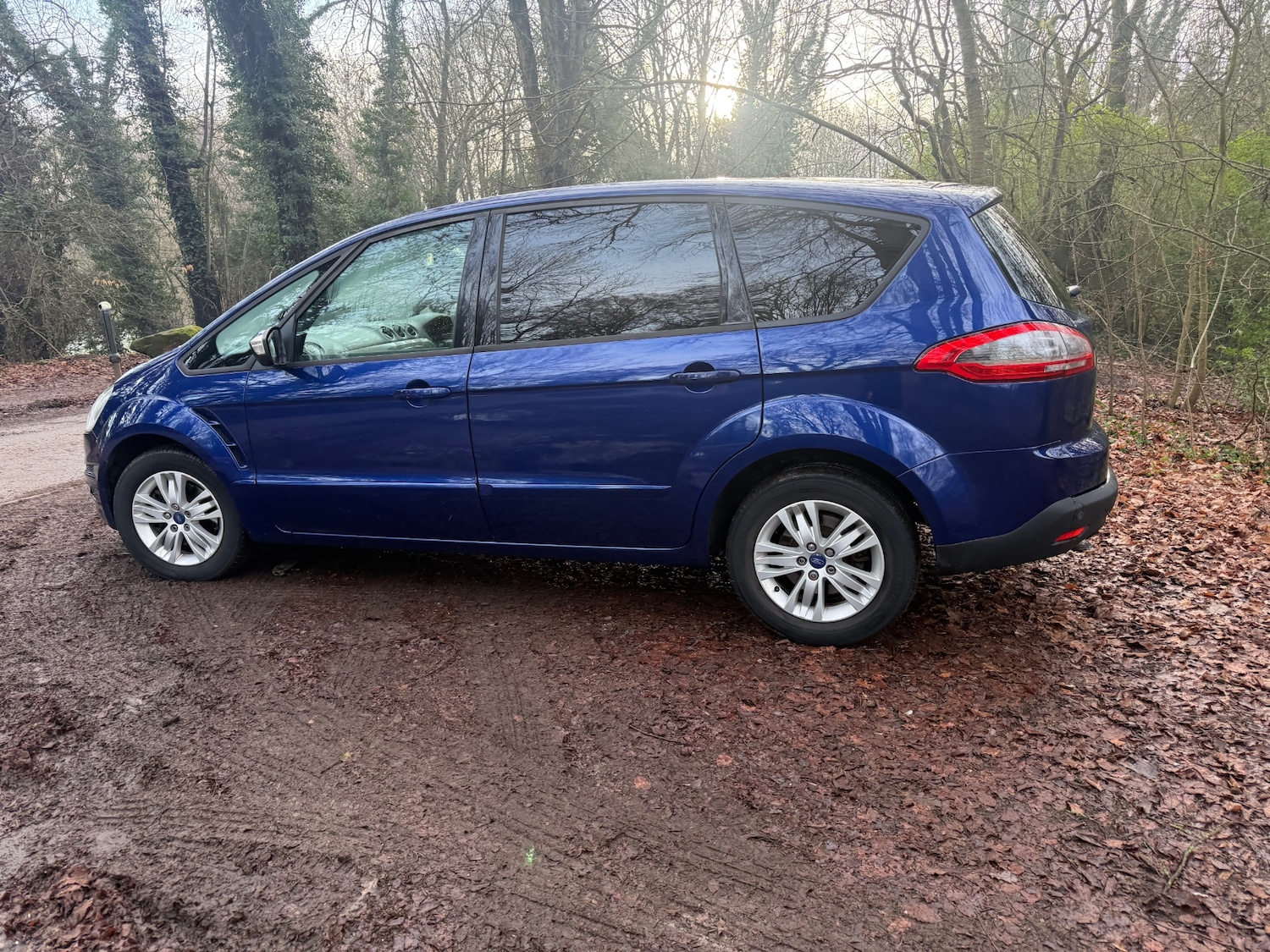 Used Ford S-Max 2014 for sale - 77196153: Photo 9