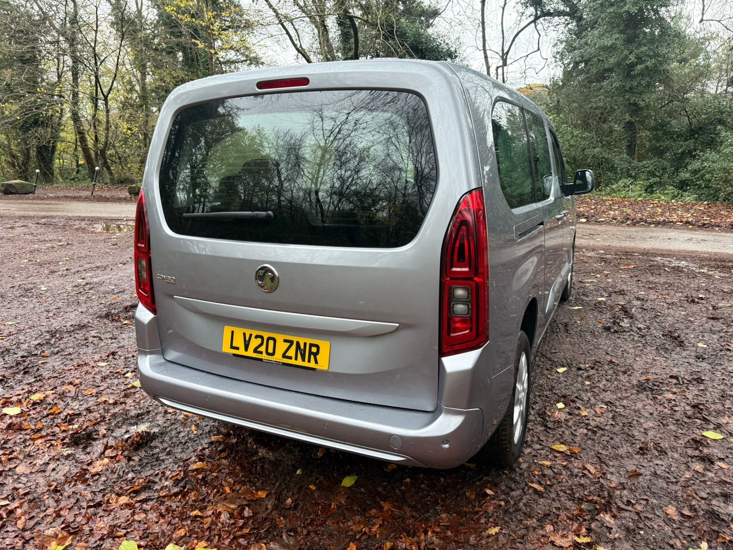 Used Vauxhall Combo Life 2020 for sale - 76777376: Photo 16