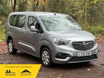 Used Vauxhall Combo Life 2020 for sale - 76777376: Photo