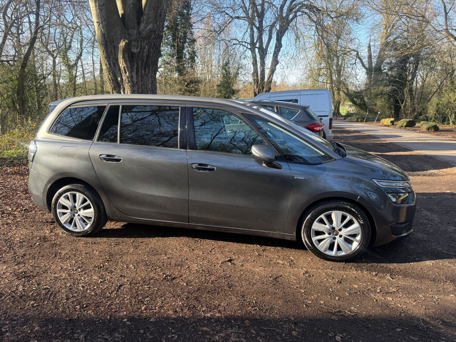 Used Citroen Grand C4 Picasso 2015 for sale - 77937325: Photo 11