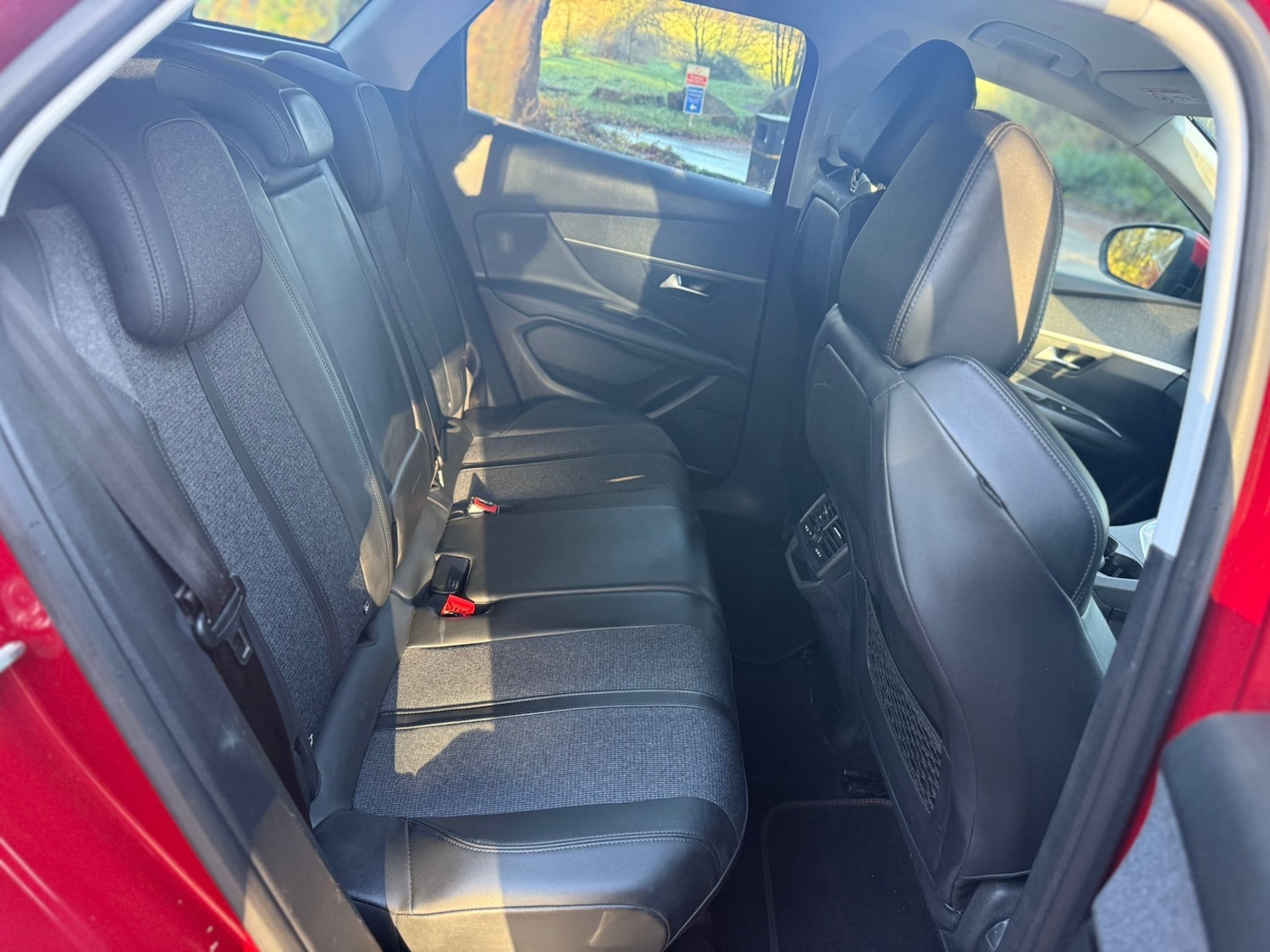 Used Peugeot 3008 2019 for sale - 76777232: Photo 24