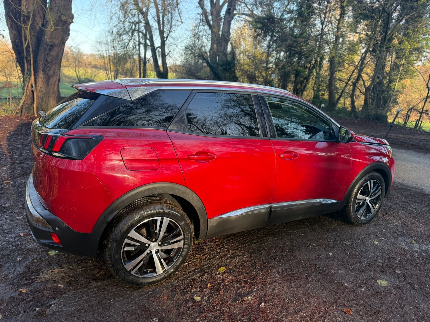 Used Peugeot 3008 2019 for sale - 76777232: Photo 4