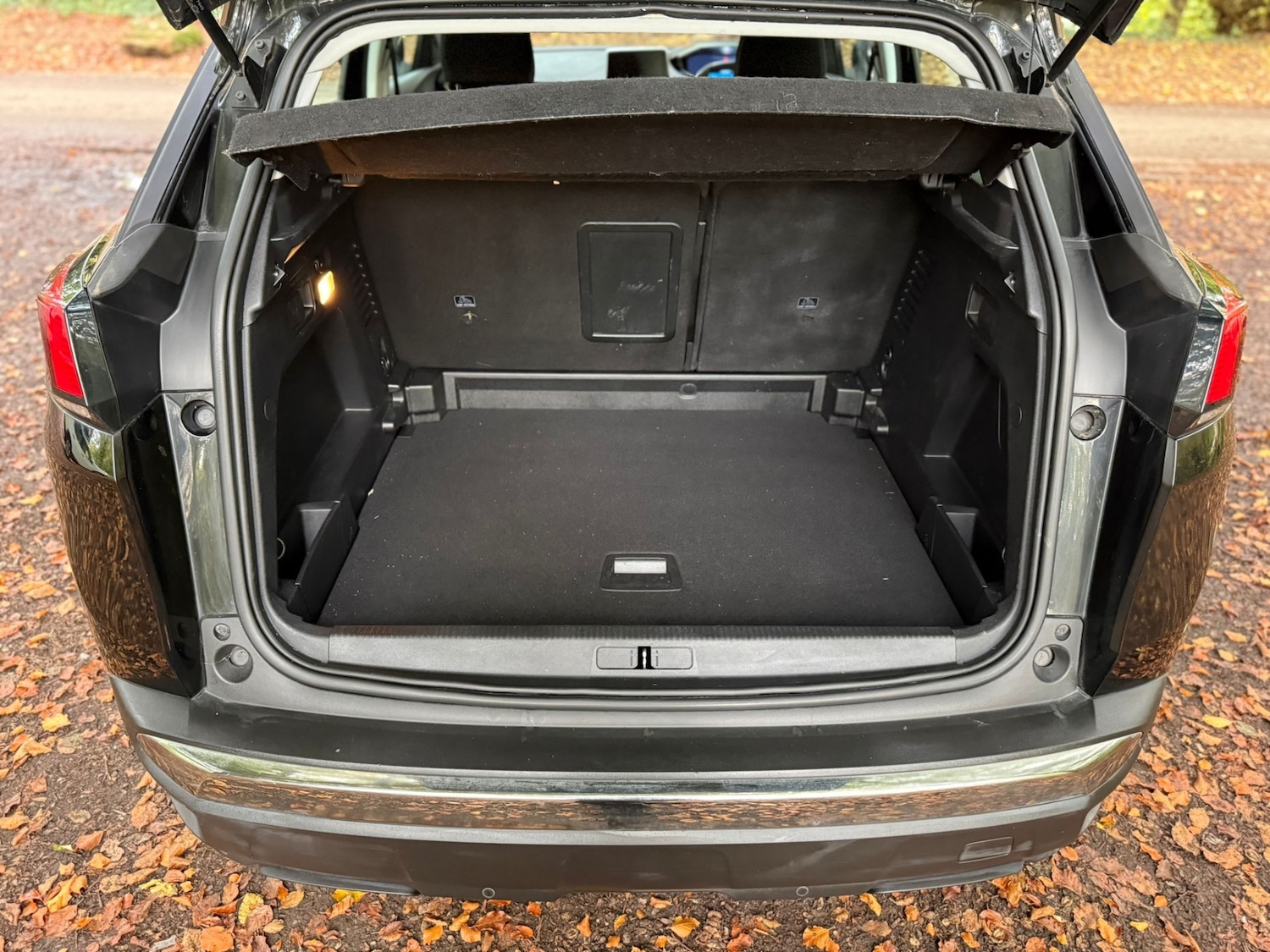 Used Peugeot 3008 2019 for sale - 76347089: Photo 17