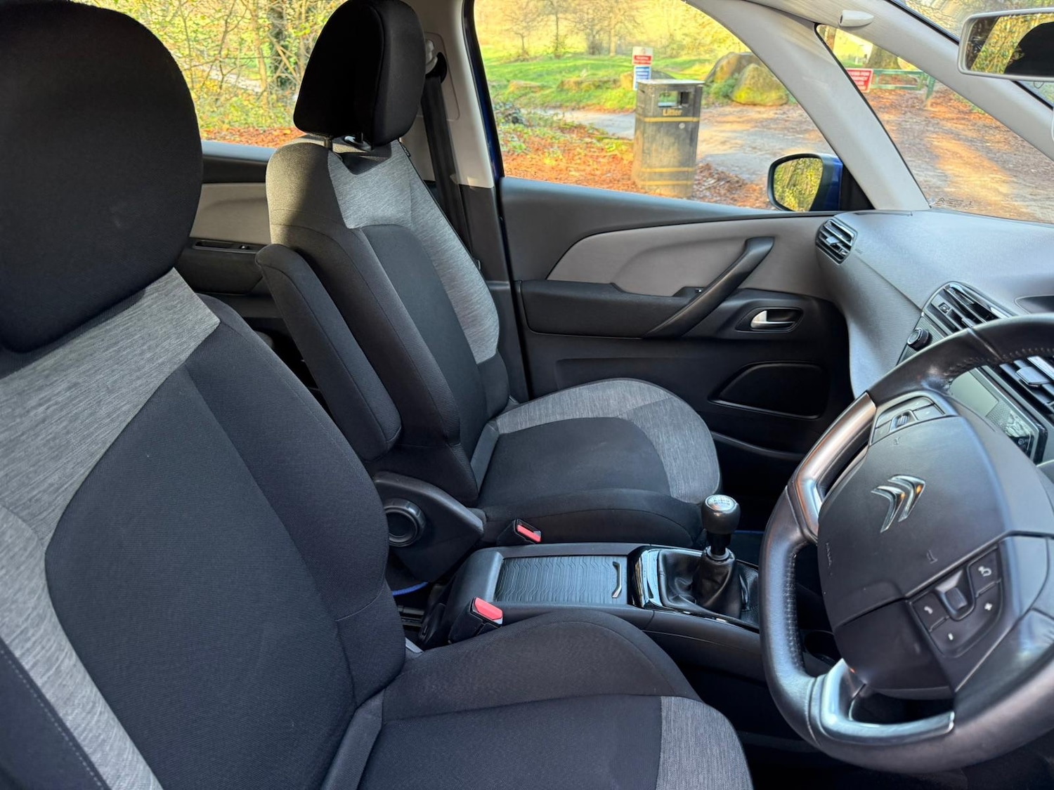 Used Citroen C4 Grand Picasso 2016 for sale - 76599997: Photo 22