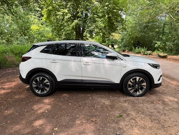 Used Vauxhall Grandland X 2018 for sale - 79082238: Photo