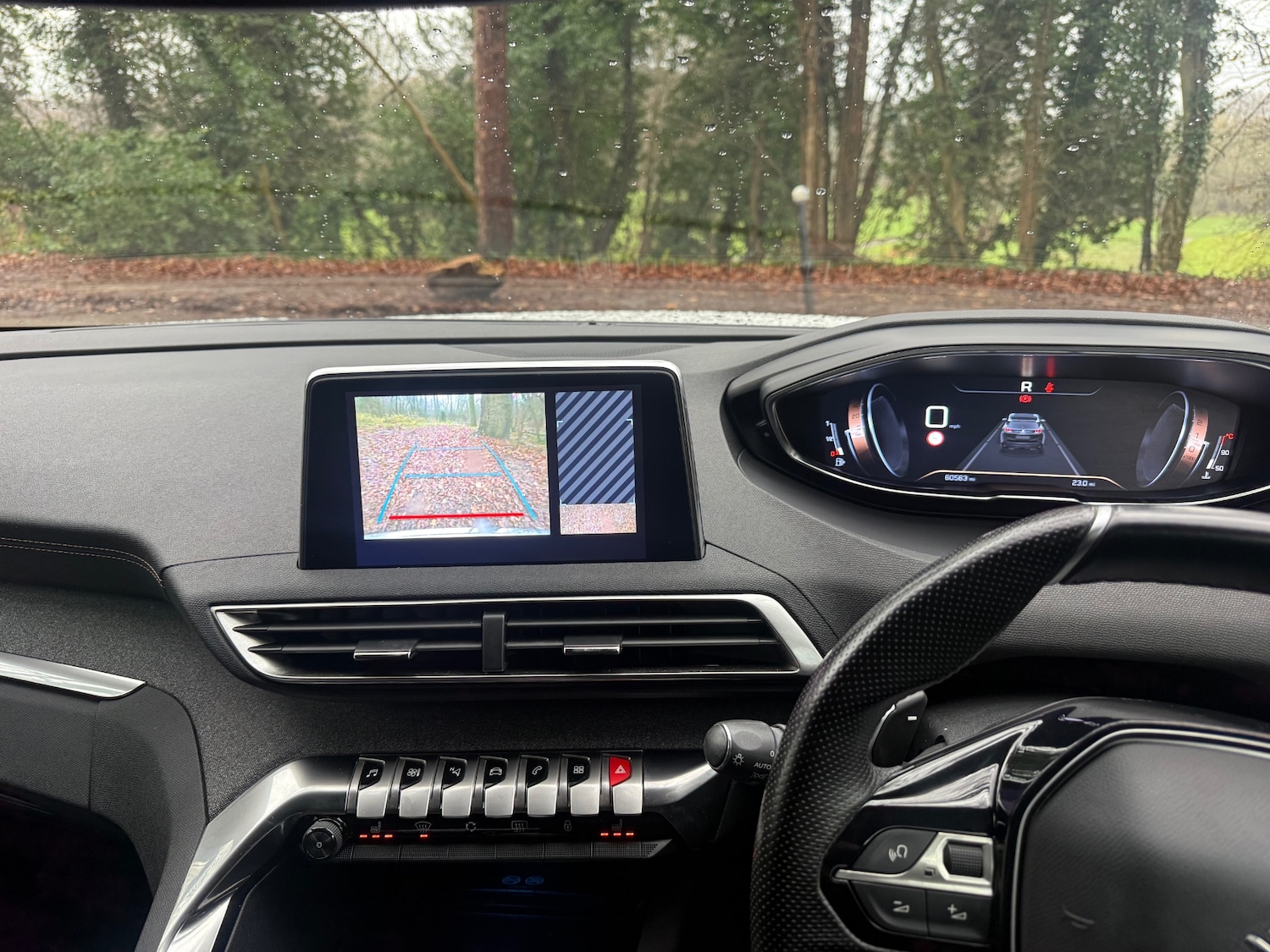 Used Peugeot 3008 2020 for sale - 76948530: Photo 27