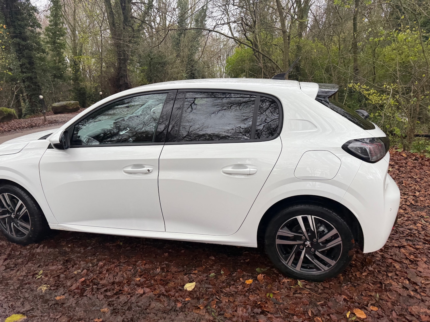 Used Peugeot 208 2021 for sale - 76682440: Photo 13
