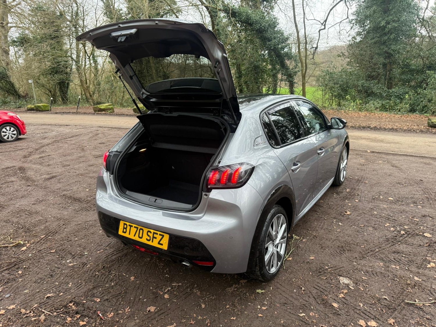 Used Peugeot 208 2020 for sale - 77676405: Photo 12