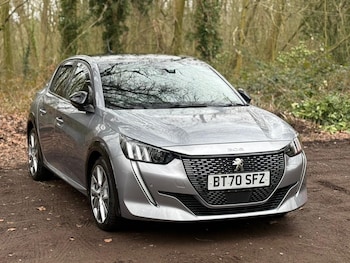 Used Peugeot 208 2020 for sale - 77676405: Photo
