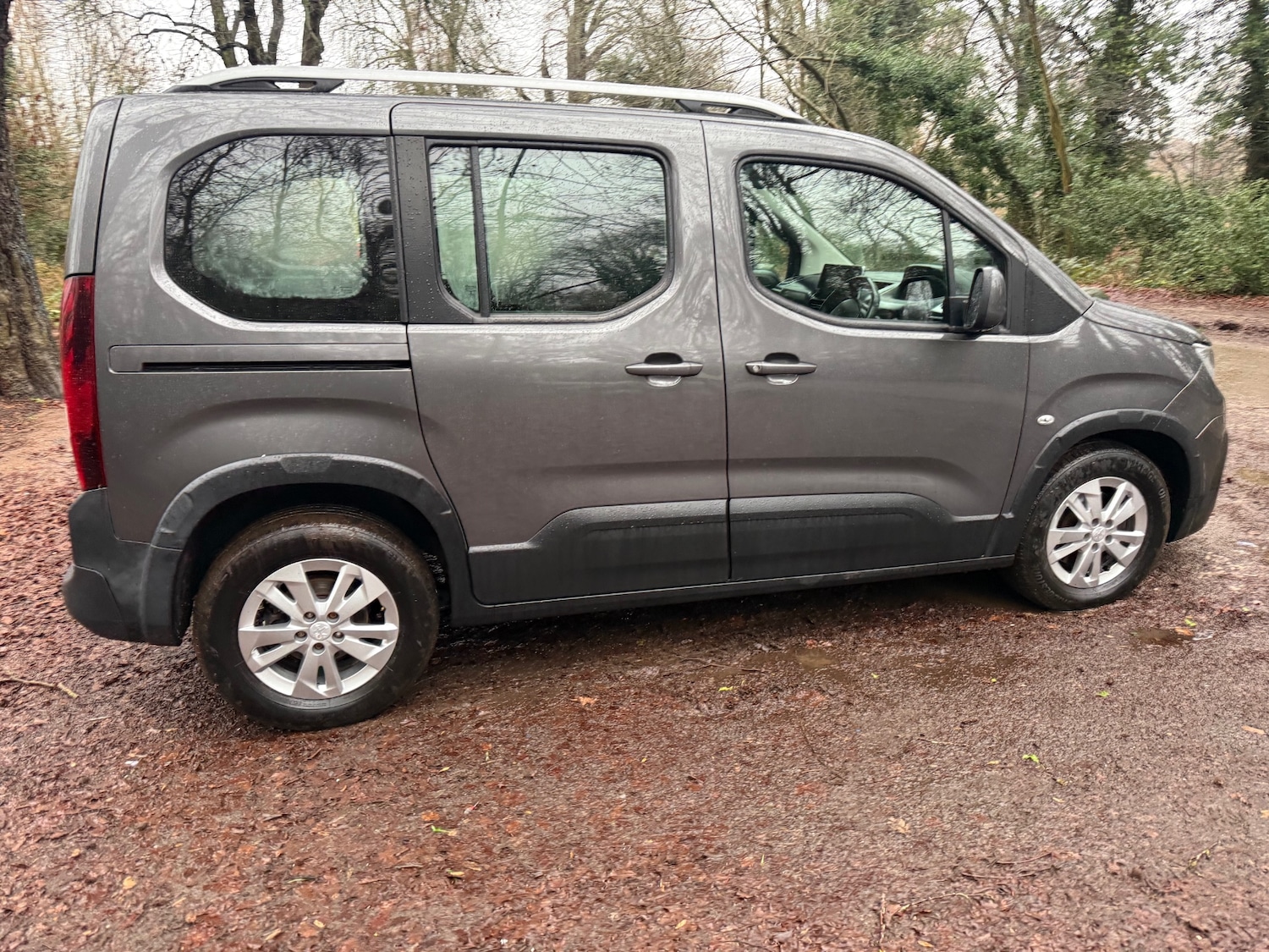 Used Peugeot Rifter 2019 for sale - 77337800: Photo 10