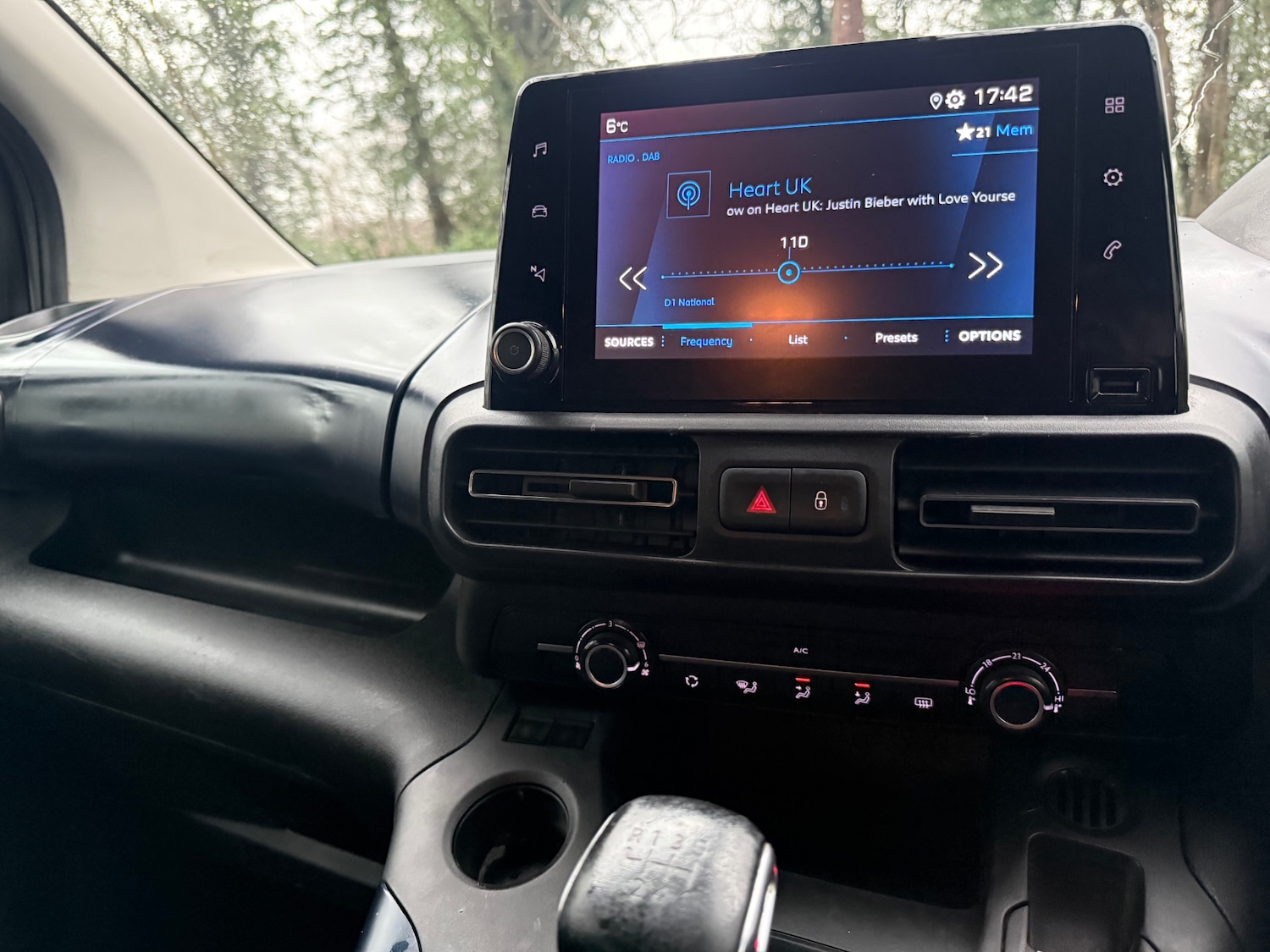 Used Peugeot Rifter 2019 for sale - 77337800: Photo 17