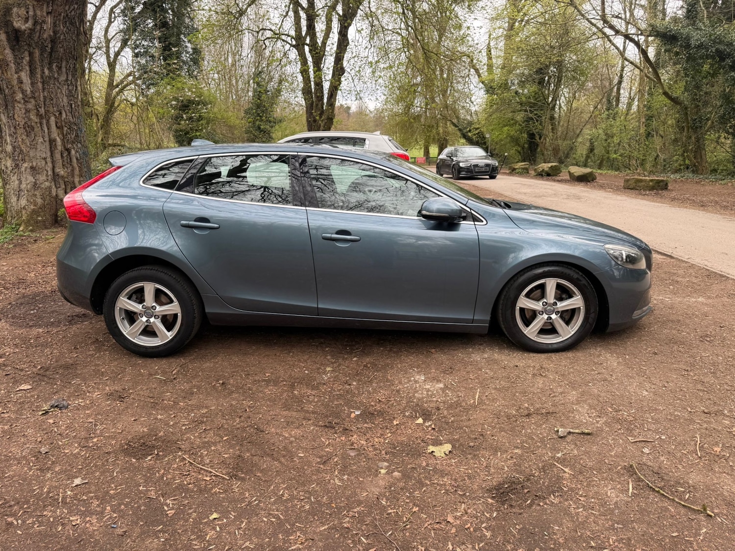 Used Volvo V40 2013 for sale - 78092917: Photo 11