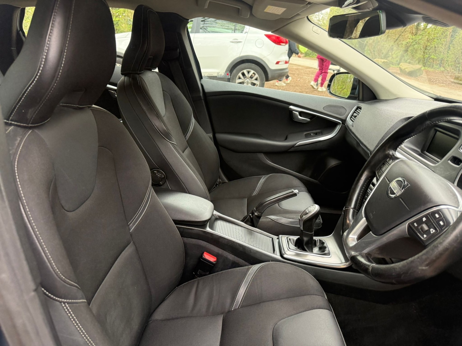 Used Volvo V40 2013 for sale - 78092917: Photo 16