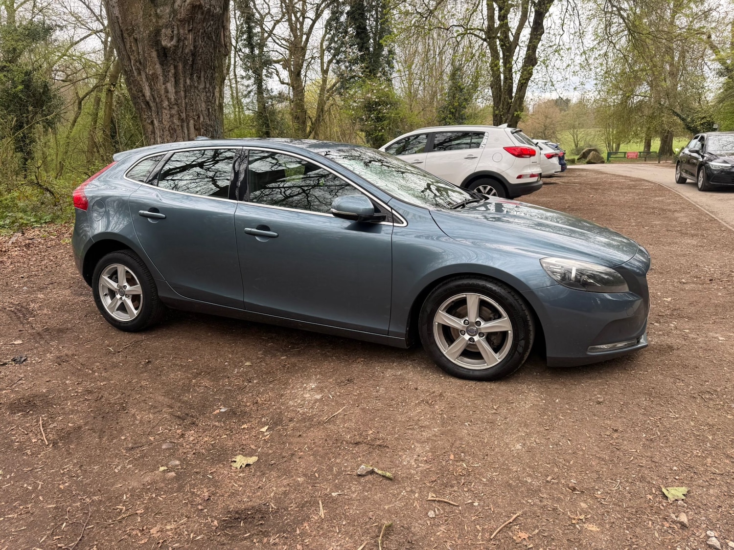 Used Volvo V40 2013 for sale - 78092917: Photo 4