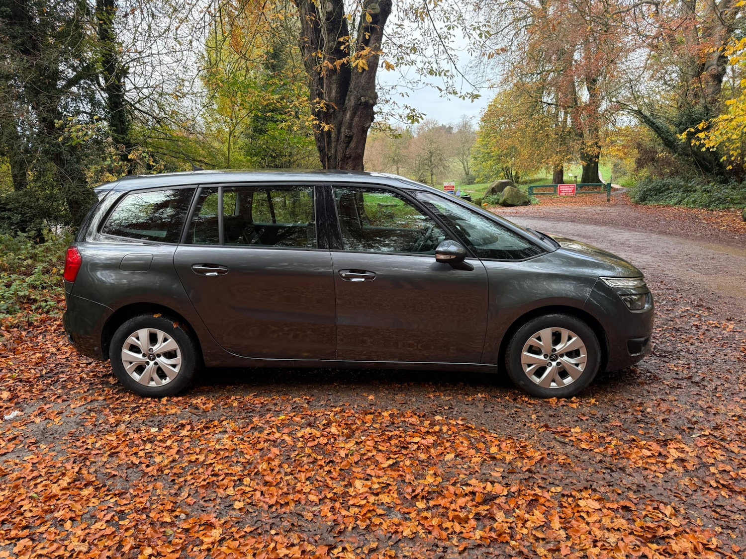 Used Citroen C4 Grand Picasso 2016 for sale - 76477740: Photo 8