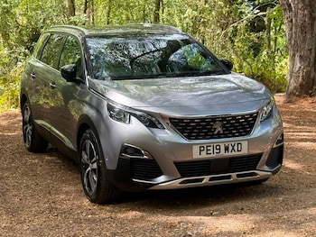Used Peugeot 5008 2019 for sale - 79451540: Photo