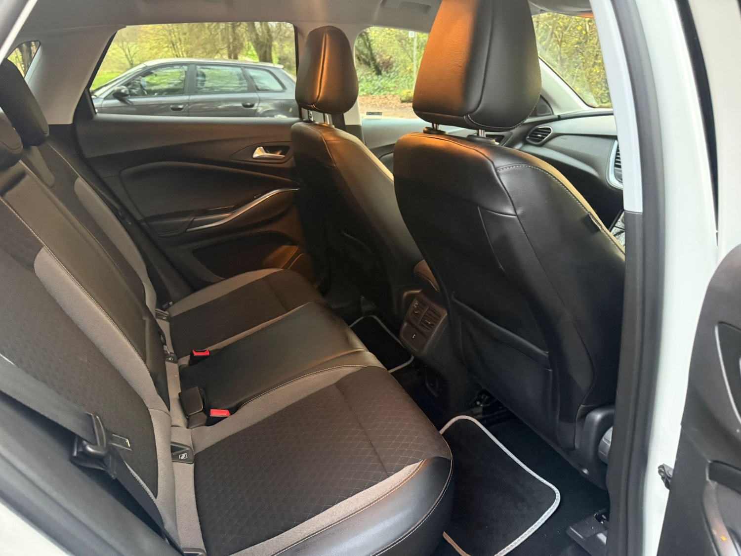 Used Vauxhall Grandland X 2018 for sale - 76618211: Photo 14