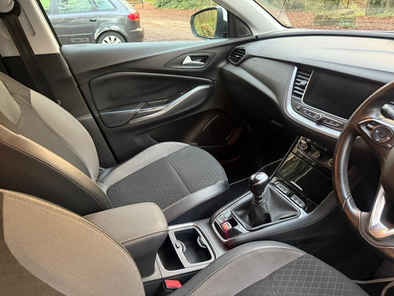 Used Vauxhall Grandland X 2018 for sale - 76618211: Photo 24